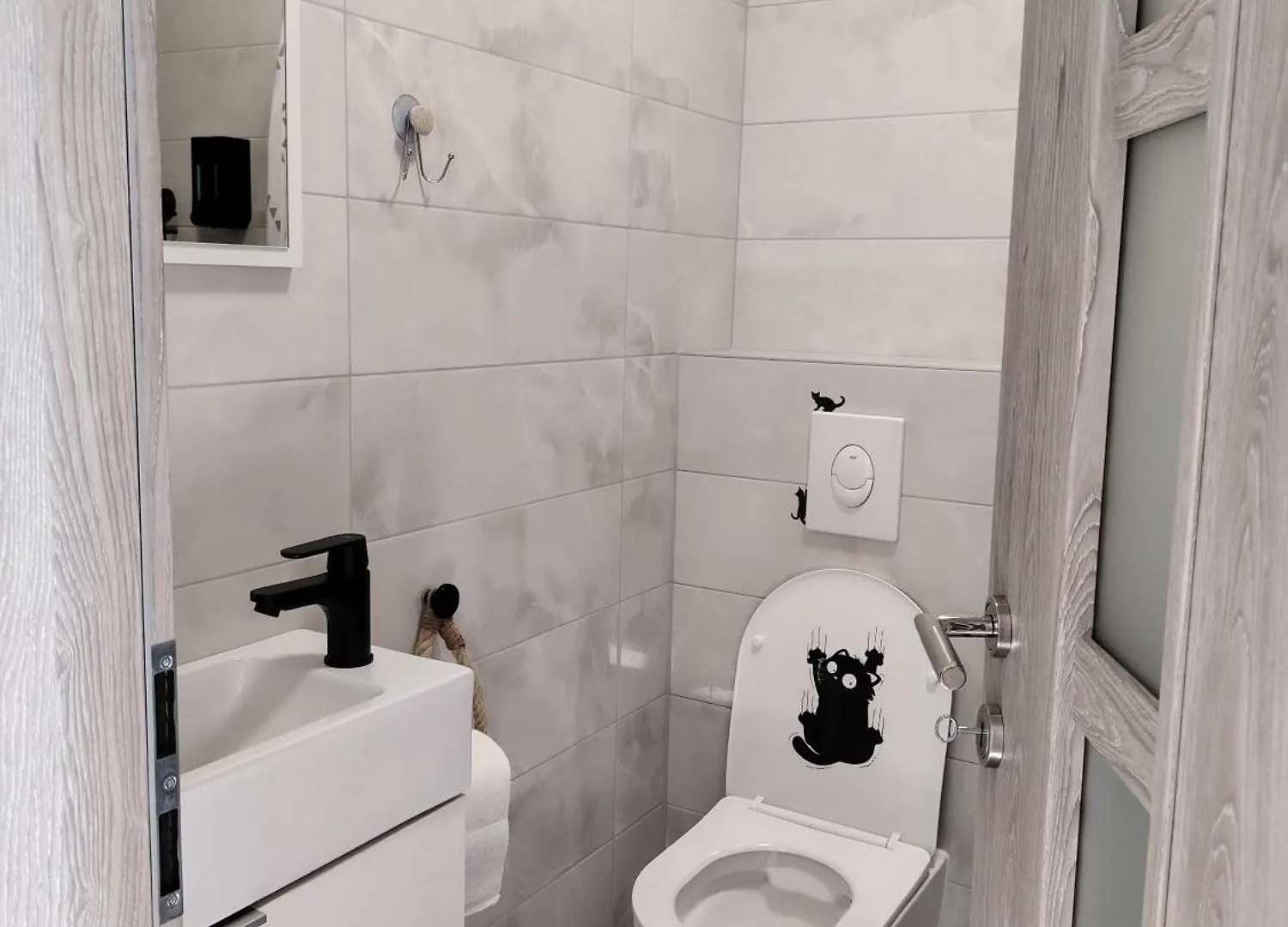 **Stone House ** Trogir Center ** Old Town Apartment